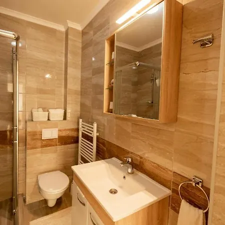 Apartment Vesta - Across Bcc Shopping Mall *